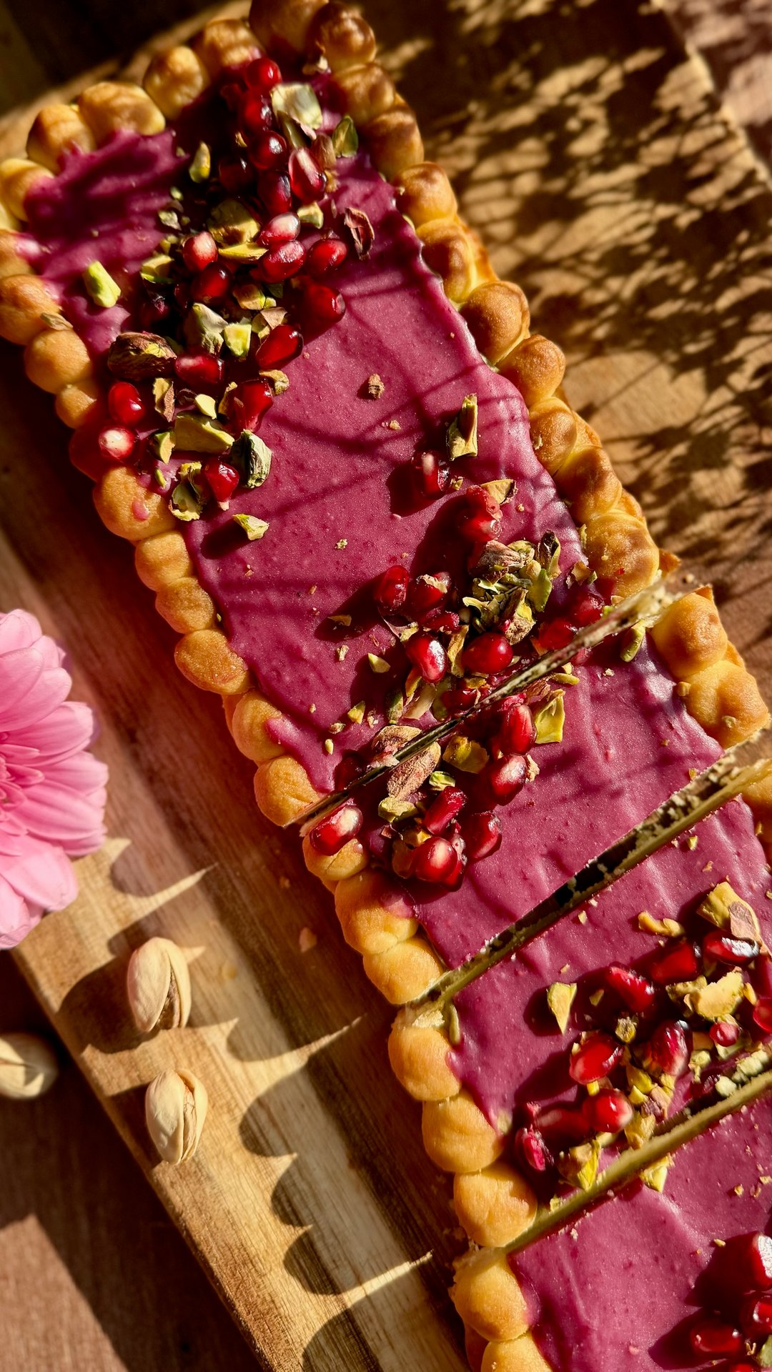 Mazurek pistacjowo-malinowy